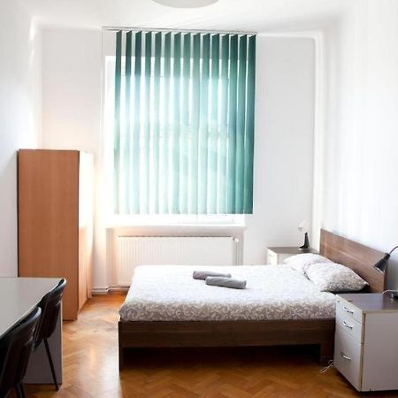 Ionia Apartment-Stary Rynek Poznan Exterior photo